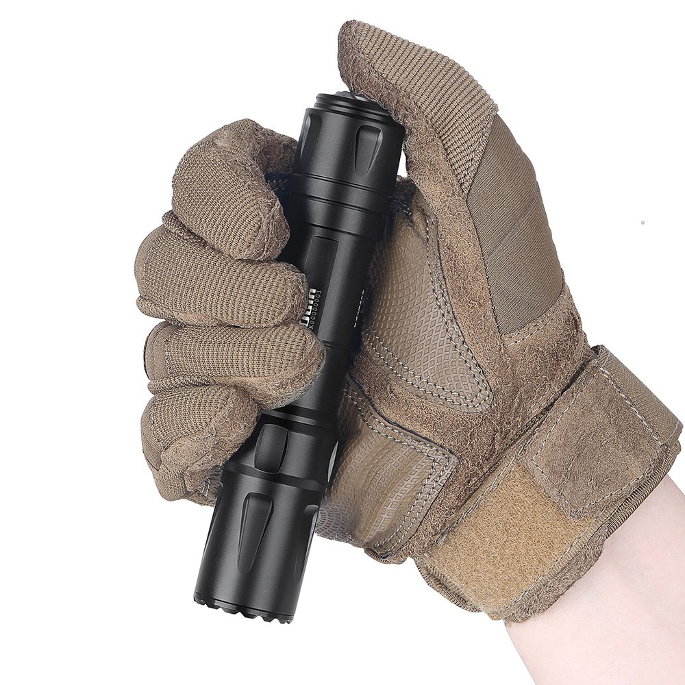 Olight Odin Picatinny-Mount Tactical 2000 Lumen Flashlight Kit