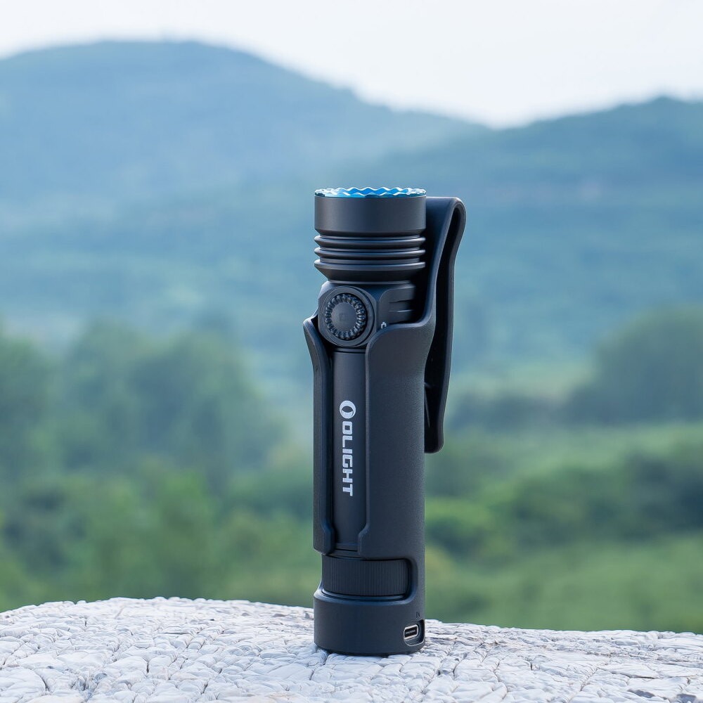 Olight Seeker 4 Pro