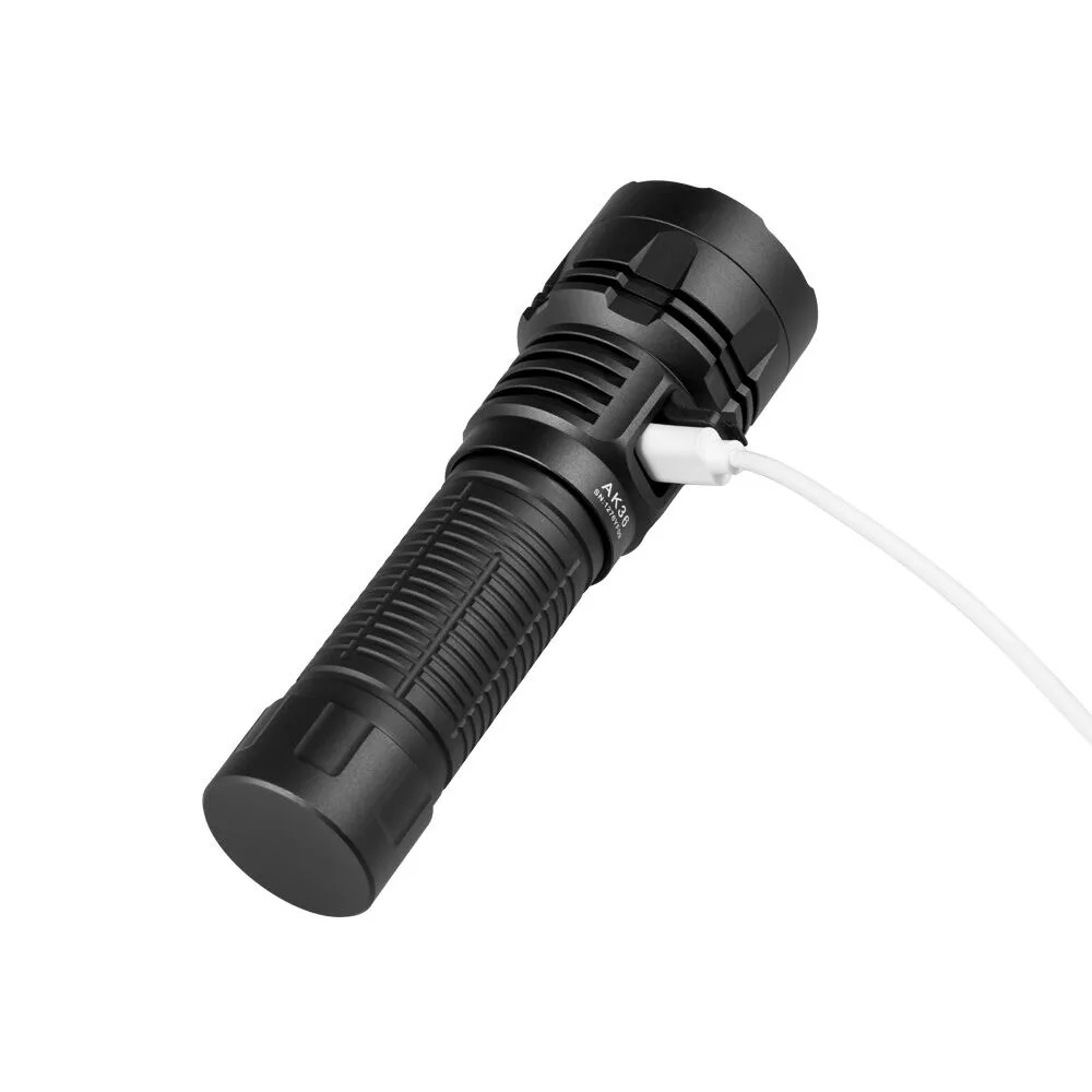 Lumintop AK36 Compact USB-C Rechargeable Flashlight Black – 4500 Lumens, 240 Metres - Image 4