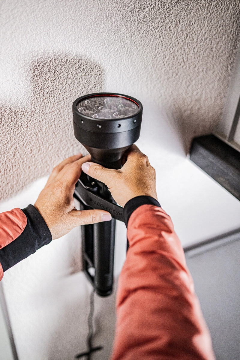 Ledlenser P21R USB-C Rechargeable Long-Range Flashlight – 12,000 Lumens, 1100 Metres - Image 12