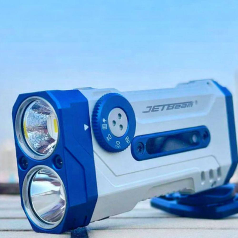 JETBeam E28 Rechargeable EDC Torch (LIMITED EDITION WHITE) - 3300 Lumens, 365 Metres - Image 3